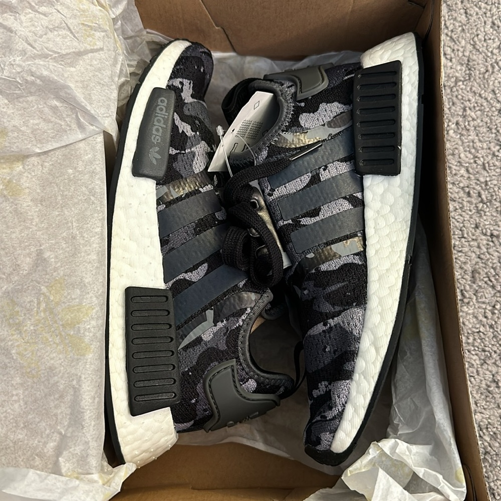 Adidas NMD R1